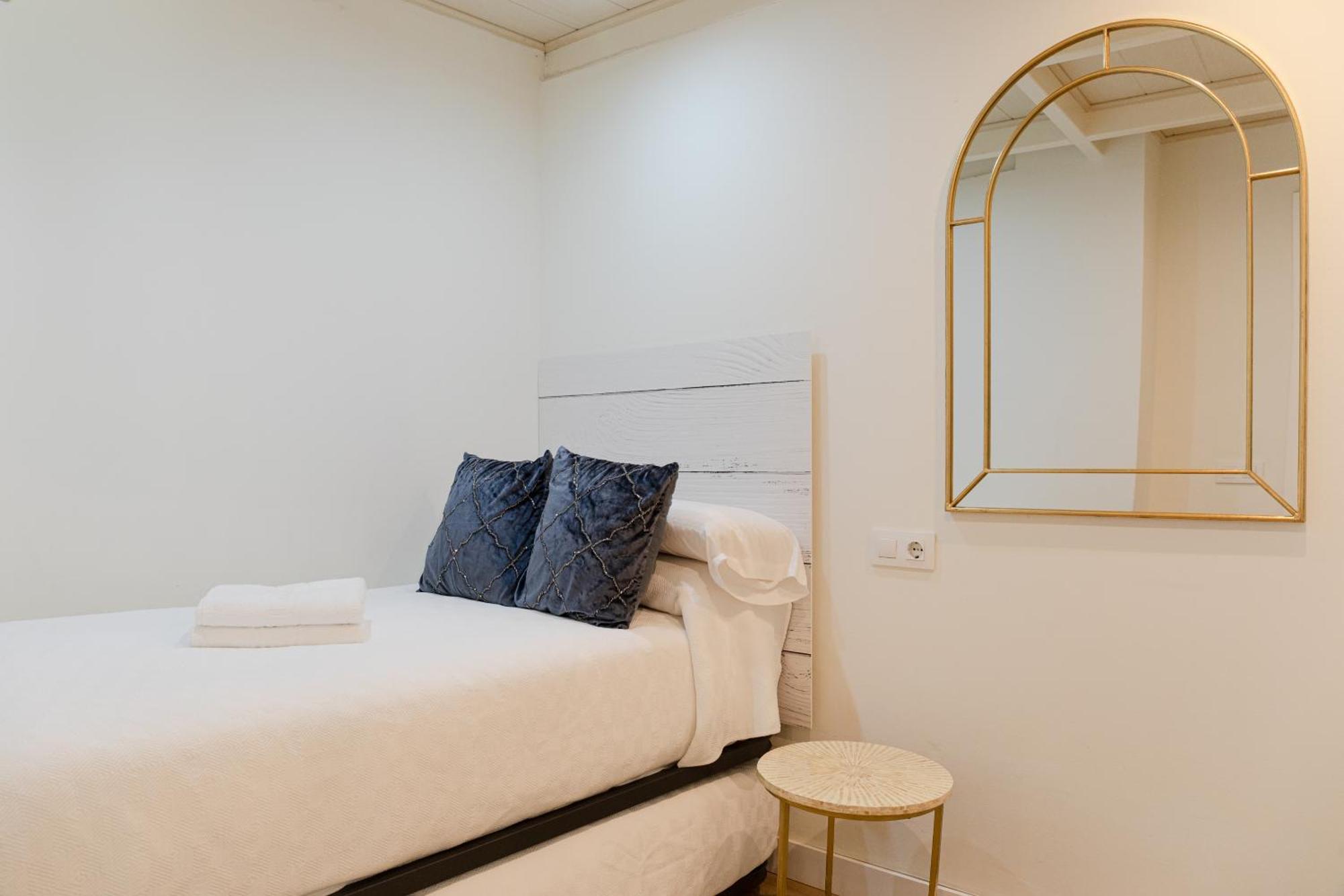 Duplex Dreams De Sevilla Barrio Santa Cruz Exterior photo